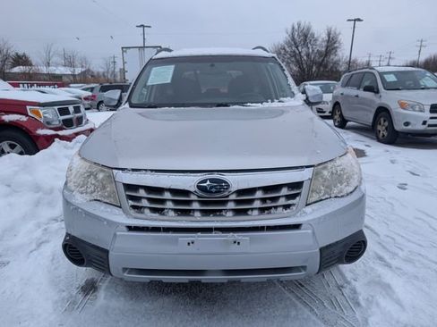 Used 2012 Subaru Forester 2.5X Premium w/ All-Weather Pkg image 3