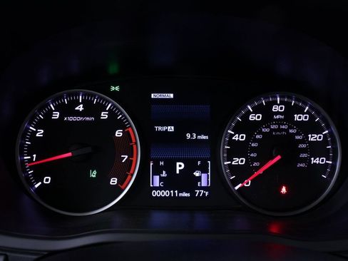 Used 2024 Mitsubishi Eclipse Cross Black Edition image 6