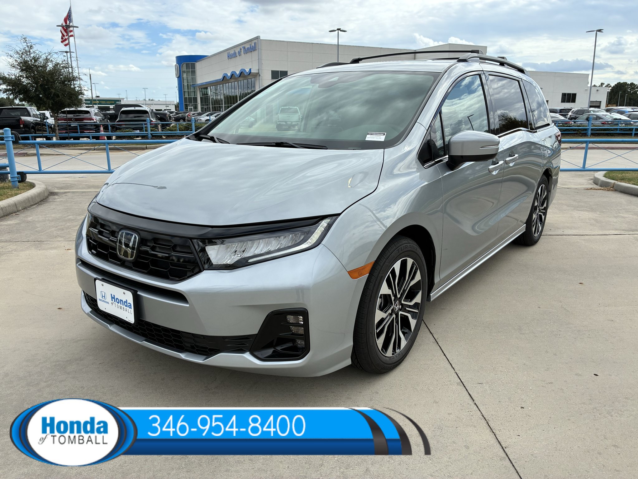 New 2026 Honda Odyssey Elite image 3