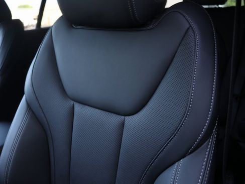 Used 2024 BMW X3 xDrive30i w/ Convenience Package image 8