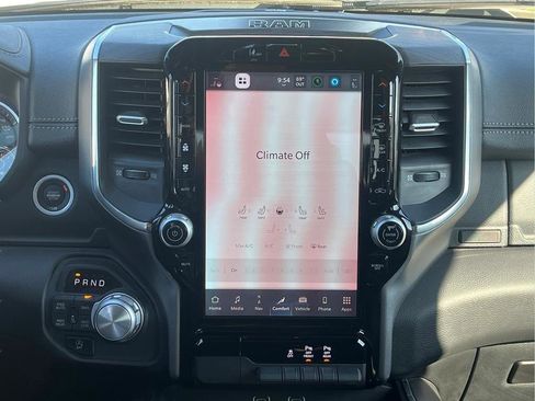 Used 2025 RAM 1500 Laramie image 23