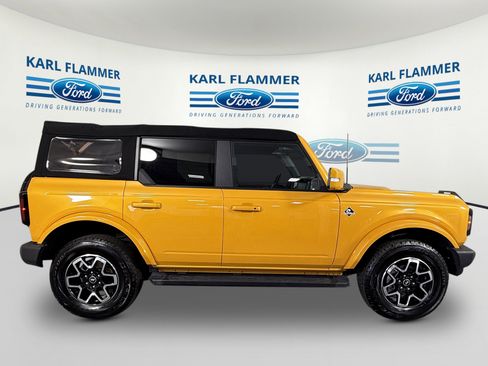 Certified 2022 Ford Bronco Outer Banks image 2