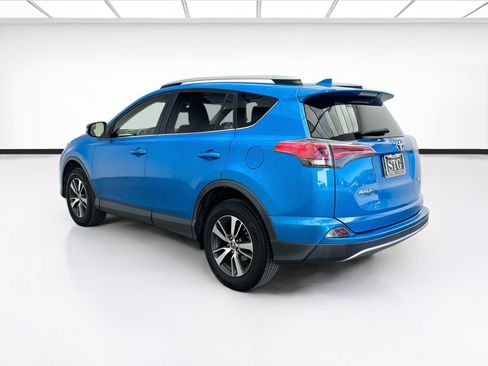Used 2017 Toyota RAV4 XLE w/ Plus Special Value Package FWD image 6