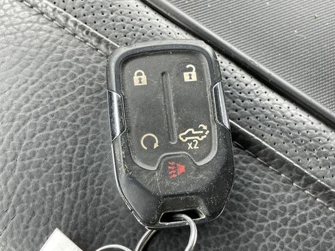 Used 2021 GMC Sierra 2500 Denali w/ Denali Ultimate Package image 27