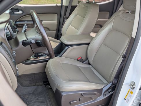 Used 2018 GMC Canyon SLT w/ Driver Alert Package AWD/4WD image 16