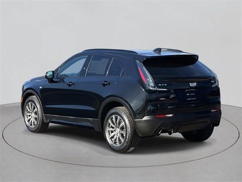 Certified 2023 Cadillac XT4 Sport image 3