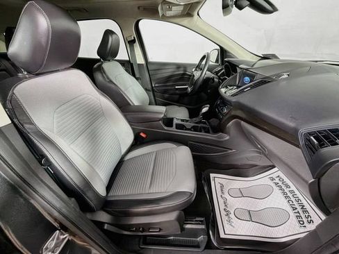 Used 2019 Ford Escape Titanium AWD/4WD image 28