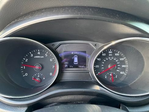 Used 2019 Kia Sedona EX FWD image 10