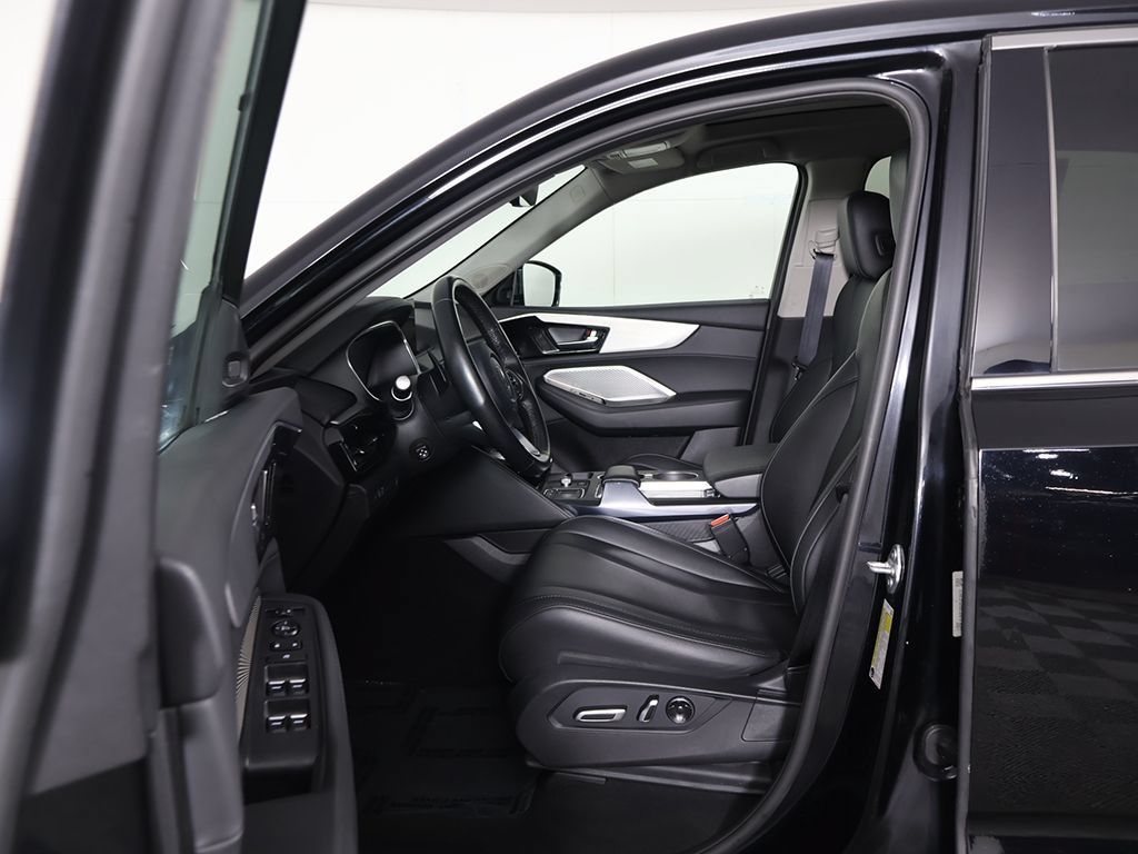 Used 2023 Acura MDX SH-AWD image 26