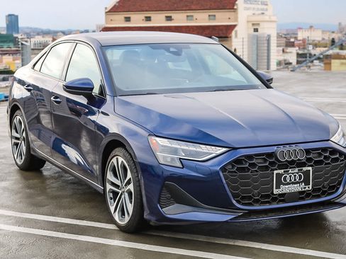 Used 2025 Audi A3 2.0T Premium w/ Black Optic Package image 3