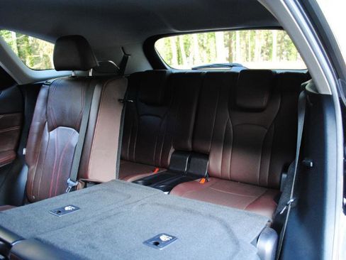 Used 2018 Lexus RX 350L Luxury w/ Accessory Package image 11