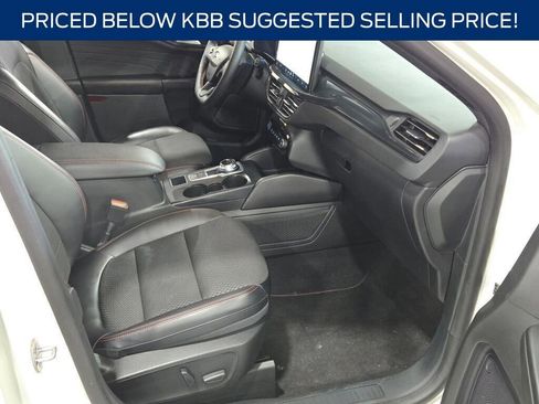 Used 2023 Ford Escape ST-Line Elite image 6