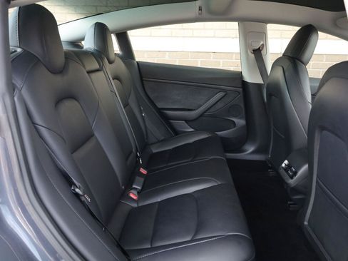 Used 2023 Tesla Model 3 Standard Range RWD image 21