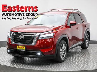 Used 2022 Nissan Pathfinder SL video 1