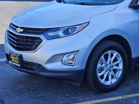 Used 2021 Chevrolet Equinox LT image 16