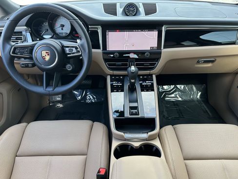 New 2026 Porsche Macan S image 13