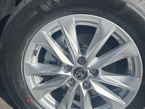 New 2026 Toyota Corolla Cross LE FWD image 9