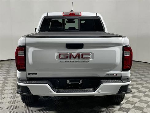 Used 2024 GMC Canyon AT4 w/ Technology Package AWD/4WD image 7