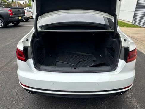 Used 2018 Audi A4 2.0T Premium Plus w/ Premium Plus Package AWD/4WD image 17