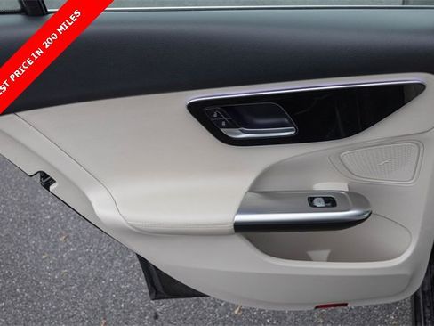 Used 2023 Mercedes-Benz C 300 4MATIC Sedan image 16