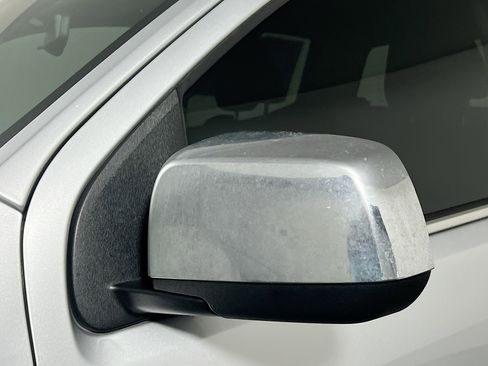 Used 2019 Chevrolet Colorado LT w/ LT Convenience Package image 10