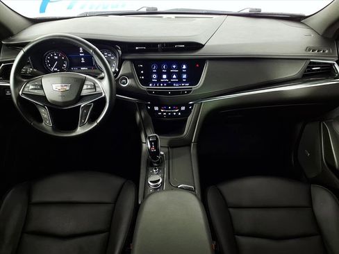 Used 2021 Cadillac XT5 Premium Luxury image 12