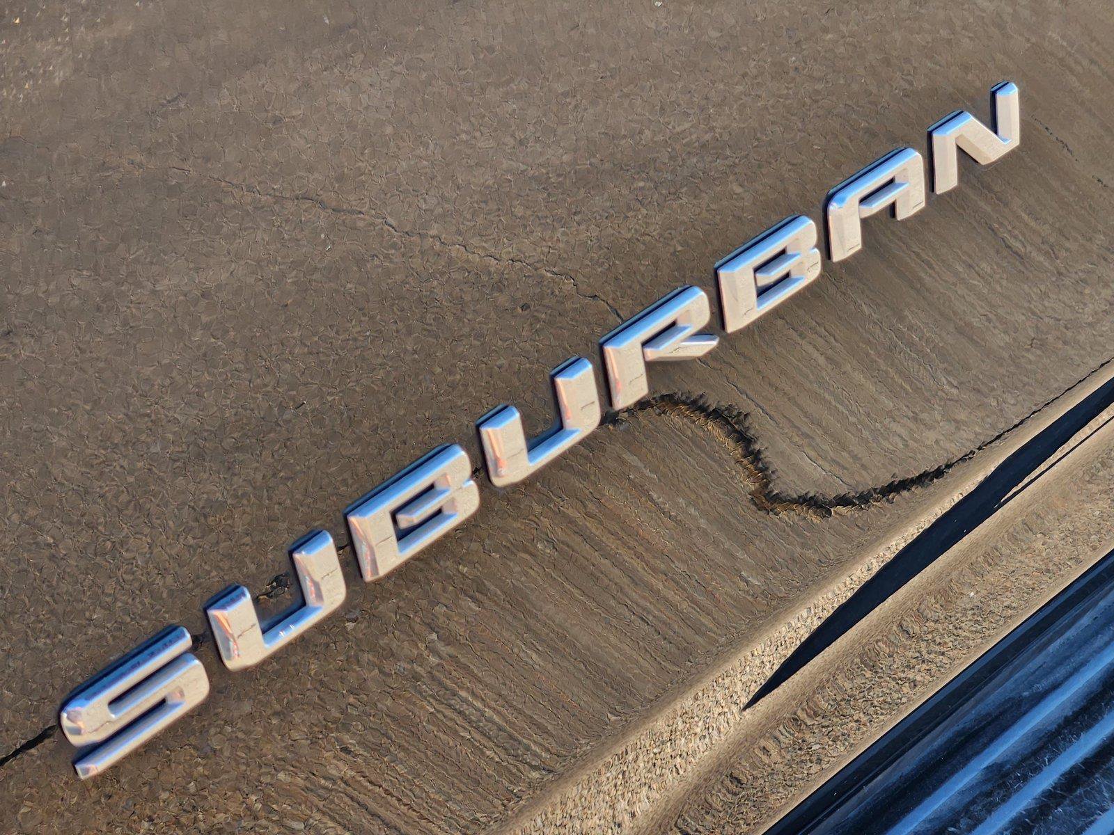 Used 2024 Chevrolet Suburban LT AWD/4WD image 9