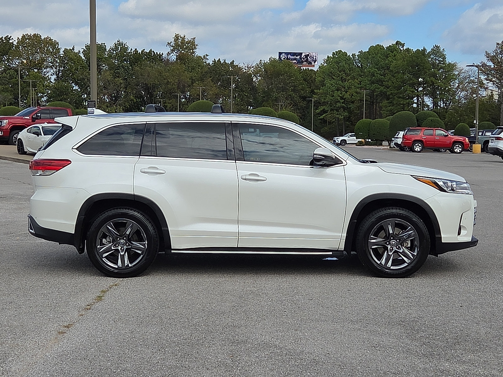 Used 2018 Toyota Highlander Limited Platinum AWD/4WD image 6