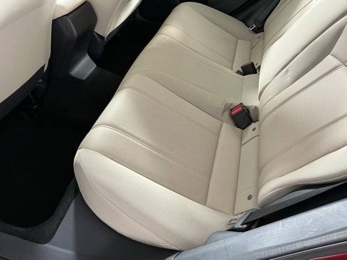 Used 2018 Subaru Impreza 2.0i Premium w/ Eyesight & BSD & Rcta image 10