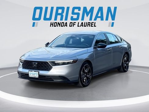 Used 2024 Honda Accord Sport image 1