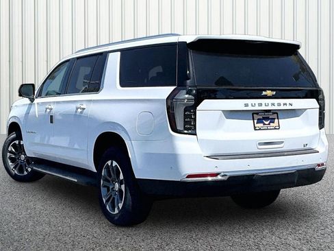 New 2026 Chevrolet Suburban LT w/ Comfort Package AWD/4WD image 7