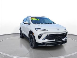 Used 2024 Buick Encore GX Sport Touring video 2