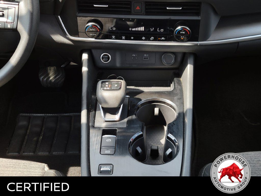 Used 2023 Nissan Rogue SV FWD image 23
