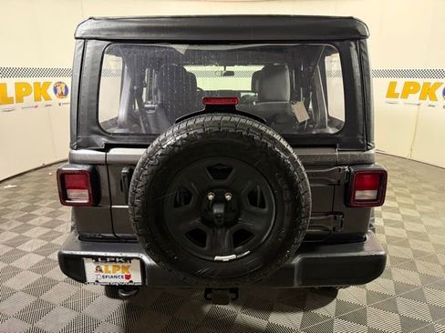 Used 2025 Jeep Wrangler Unlimited Sport AWD/4WD image 8