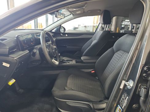 Used 2025 Kia K5 LXS FWD image 4