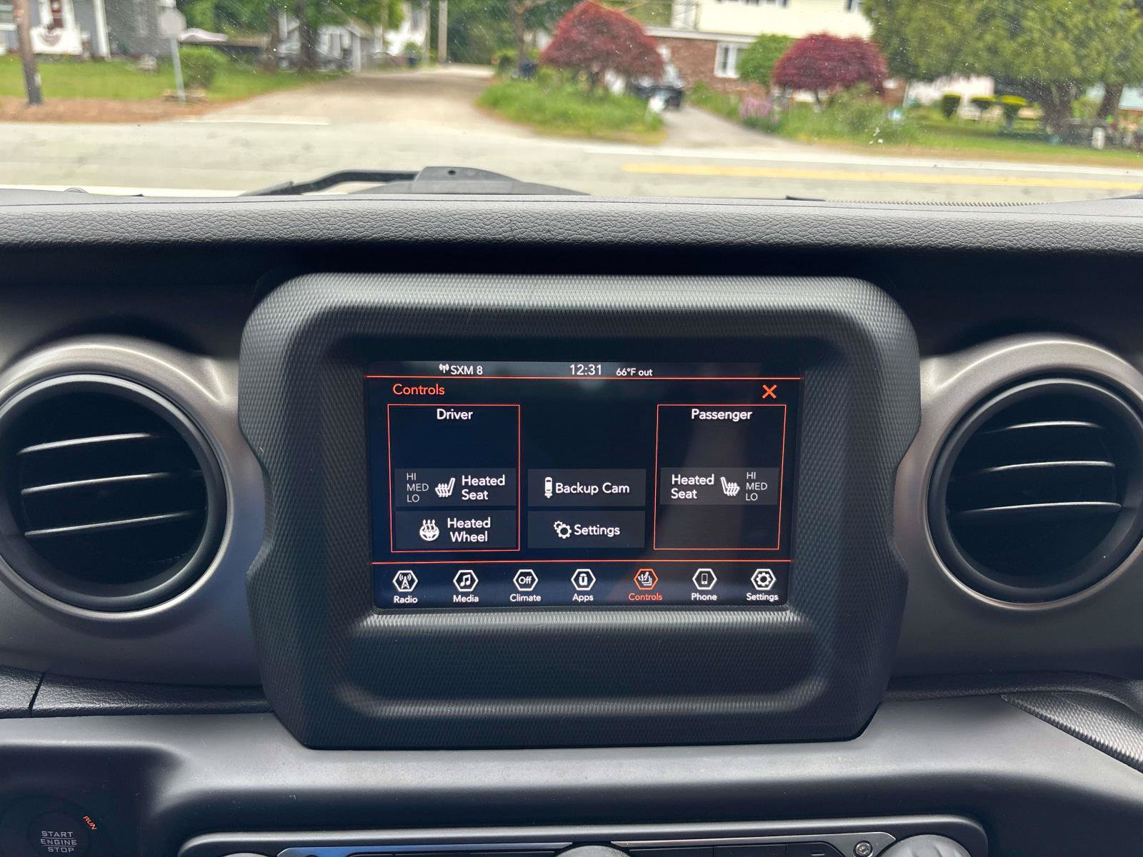 Used 2020 Jeep Wrangler Sport AWD/4WD image 18