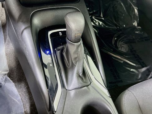 Used 2023 Toyota Corolla LE w/ Carpet Mat Package (TMS) FWD image 16