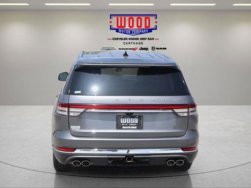 Used 2021 Lincoln Aviator Reserve w/ Equipment Group 201A AWD/4WD image 4