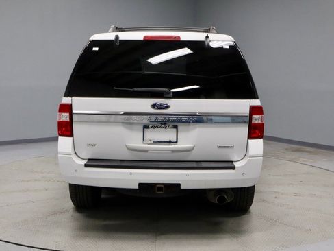 Used 2017 Ford Expedition XLT image 9