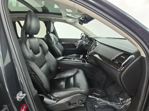 Used 2017 Volvo XC90 T6 Momentum w/ Vision Package AWD/4WD image 25