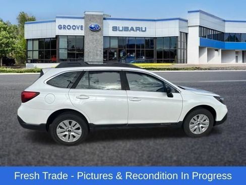 Used 2018 Subaru Outback 2.5i AWD/4WD image 7