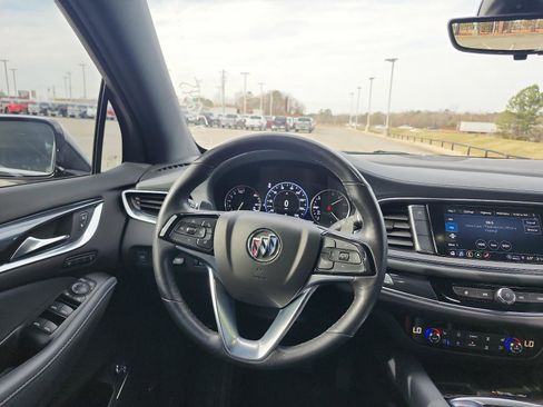 Used 2022 Buick Enclave Premium w/ Surround and Sites Package image 12