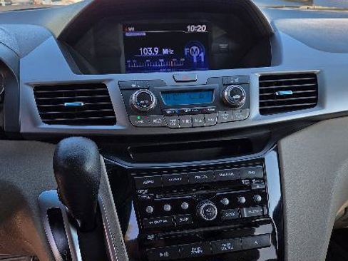 Used 2011 Honda Odyssey EX-L image 9