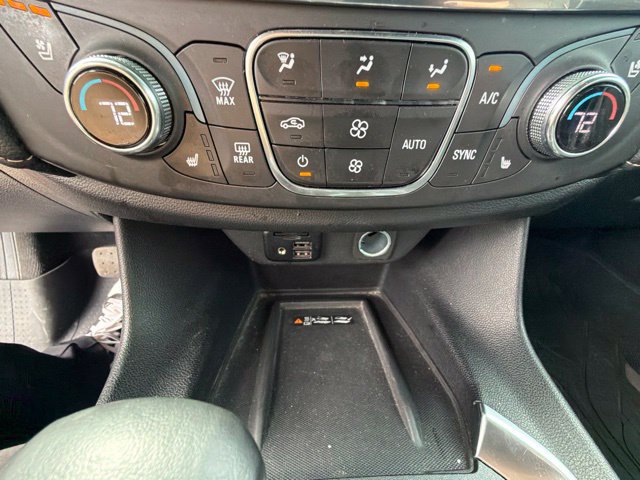 Used 2023 Chevrolet Traverse Premier w/ LPO, Floor Liner Package AWD/4WD image 56