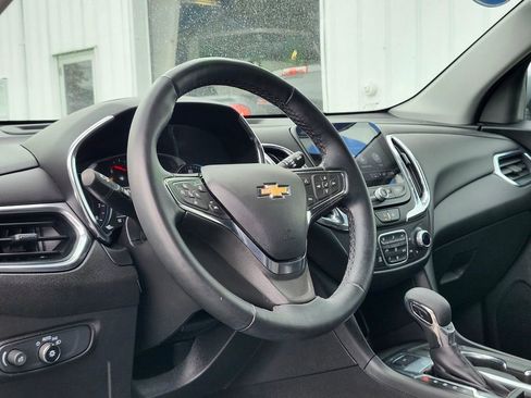 Used 2024 Chevrolet Equinox LT AWD/4WD image 17