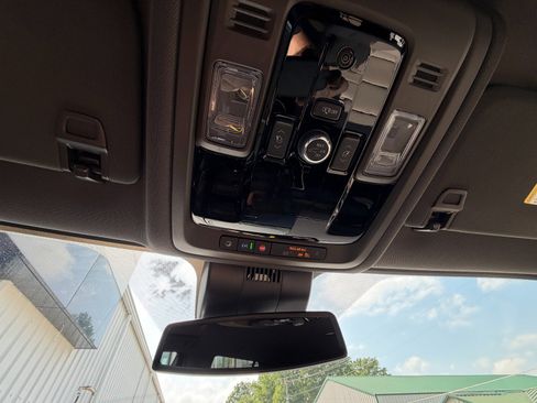 New 2026 GMC Yukon XL Elevation AWD/4WD image 20