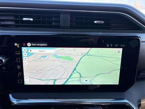 New 2026 GMC Sierra 3500 Denali w/ Denali Reserve Package image 11