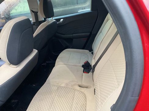 Used 2021 Ford Escape SE w/ Convenience Package image 9