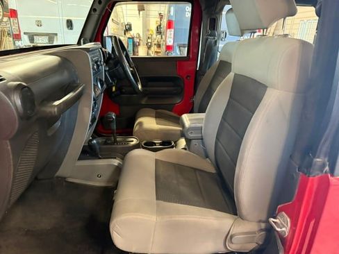 Used 2008 Jeep Wrangler X AWD/4WD image 37