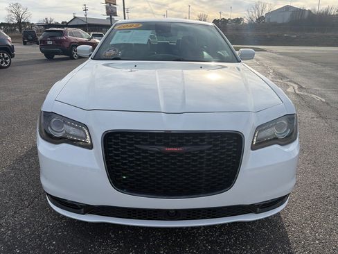 Used 2022 Chrysler 300 S w/ Comfort Group image 3